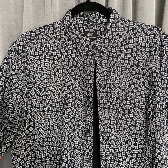 Flora Pattern Shirt - Picture 3 of 4